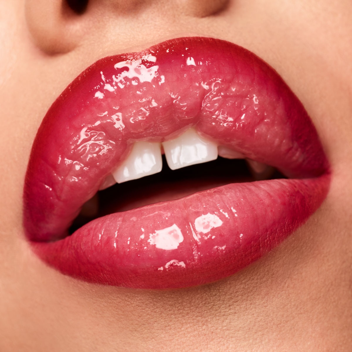 TRACE'D OUT PENCIL LIP LINER (DELINEADOR PARA LABIOS)